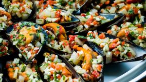 stuffed spanish mussels ‘a la vinagreta’
