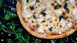pizza toute blanche aux quatre-fromages : 4ème partie de la ‘série pizza’