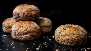 pain & petits pains soda 'irlandais-méditerranéen' au blé complet & kéfir