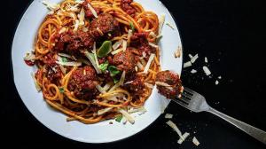 spaghettis aux boulettes de viande (avec fenouil)
