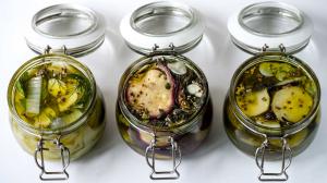 pickled and marinated vegetables