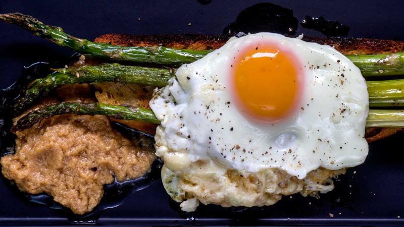 roasted asparagus with miso (or not) sesame butter