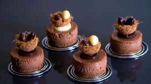easter chocolate and hazelnut cheesecake