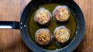 kolokithokeftedes : beignets grecs à la feta & courgettes 'à ma nouvelle manière'
