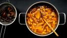 sweet & spicy rustic pumpkin pie