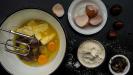 chestnut cream-glazed & chestnut flour cakes