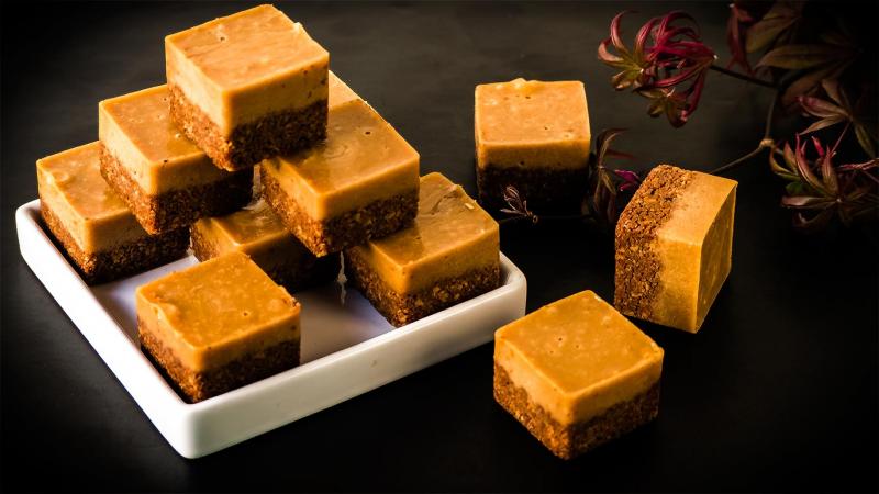 maple fudge speculoos squares