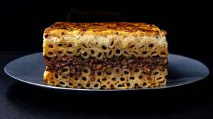 3-meat & spicy «pastitsio» greek pasta bake (with cinnamon, allspice, clove & nutmeg)