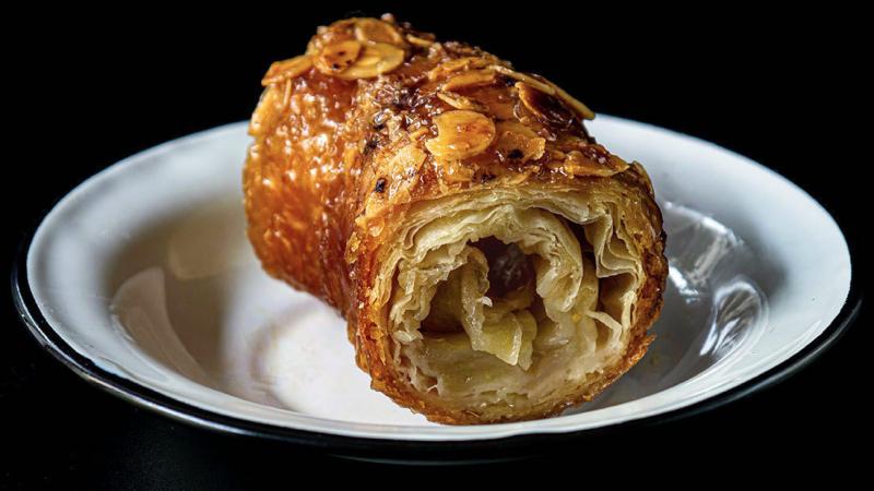 rolled apple & filo baklava crown