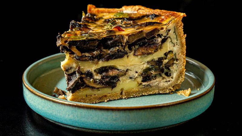 mushroom & brie cheese quiche