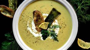 cream of leek & potato soup (with lemon & dill & herb chips)