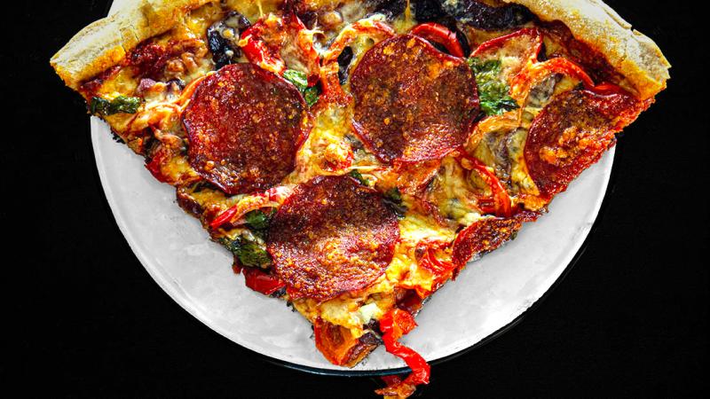 chorizo & red onion & red pepper thin crust pizza