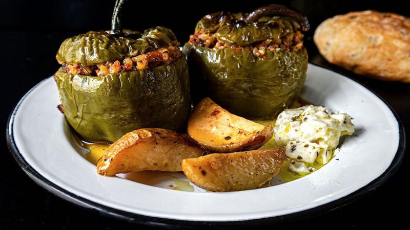 «gemista» stuffed green bell peppers with ground beef & rice & herbs