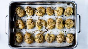 smashed potatoes (with lemon and garlic)